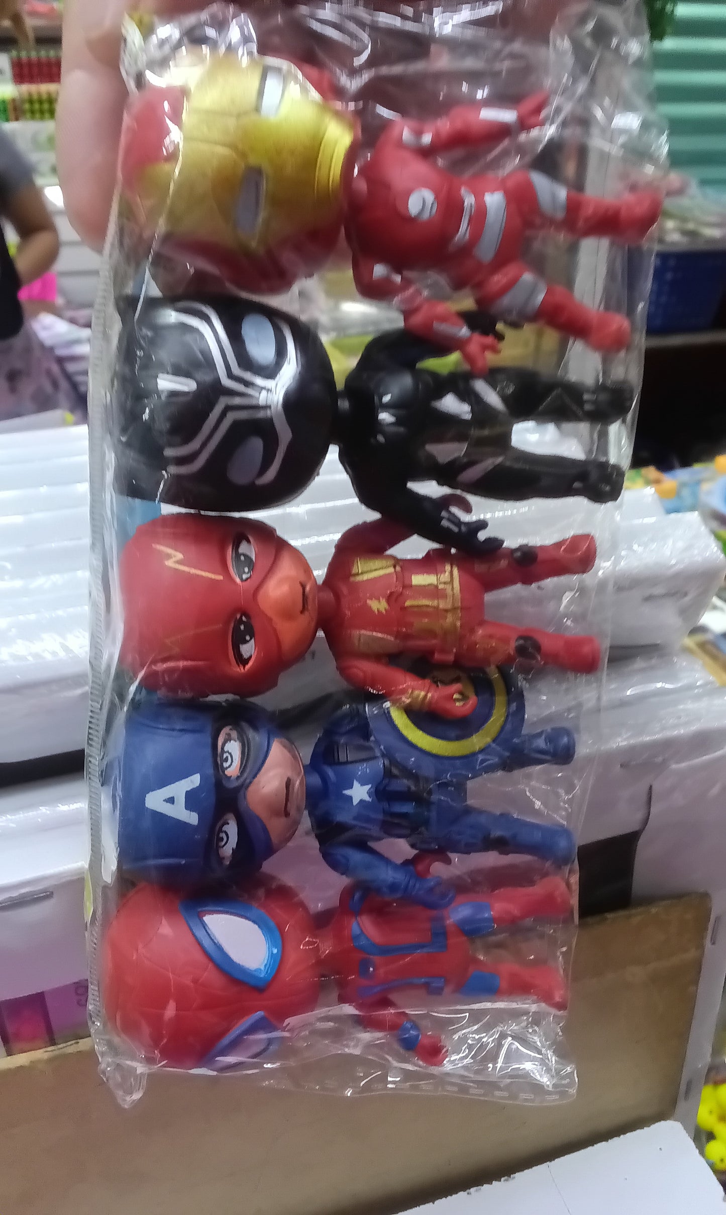 Muñeco Heroes 5 Pizas