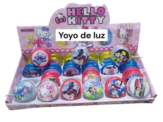 Yoyo de luz disney con 12 pz